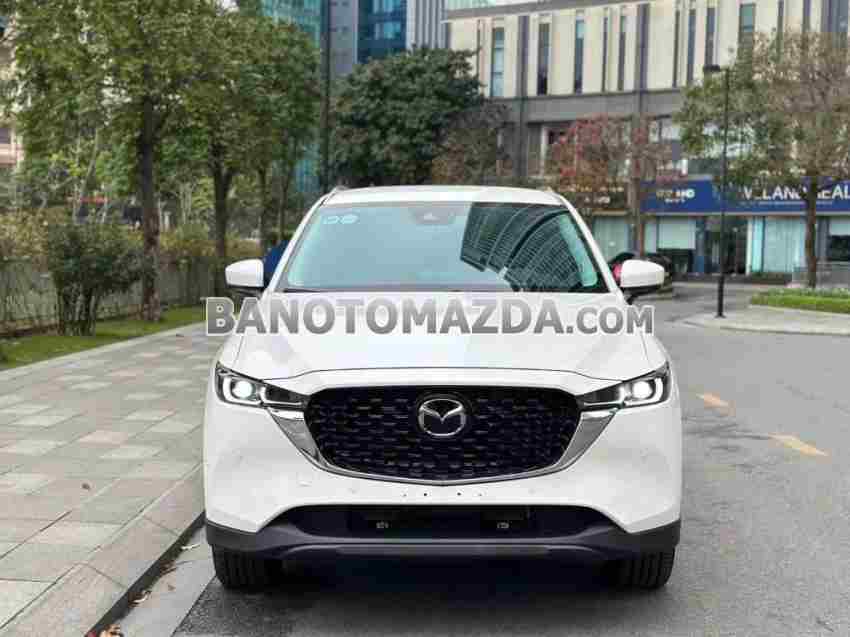 Cần bán gấp Mazda CX5 Luxury 2.0 AT đời 2023, màu Trắng