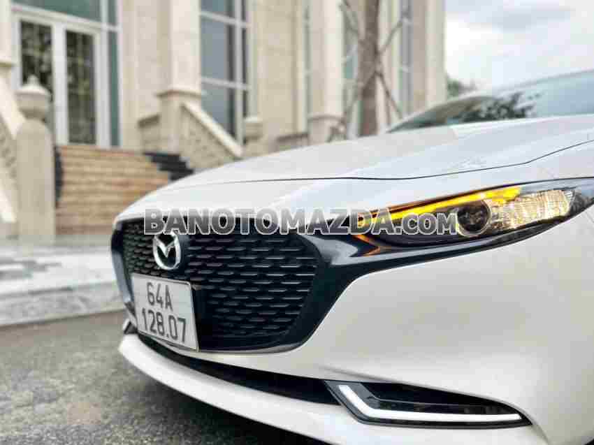 Cần bán gấp xe Mazda 3 1.5L Luxury 2022 màu Trắng