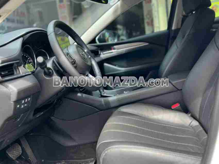 Mazda 6 Premium 2.0 AT model 2023 xe chuẩn hết ý