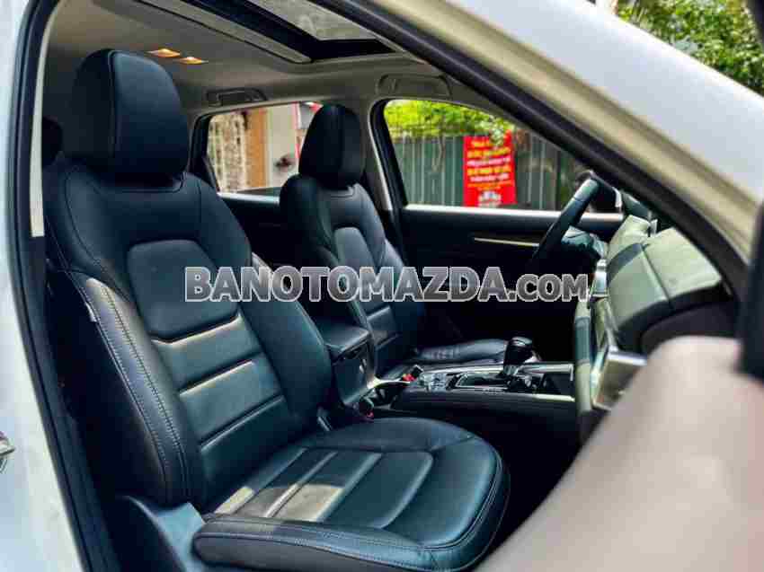 Mazda CX5 Premium 2.0 AT năm sản xuất 2022 giá tốt