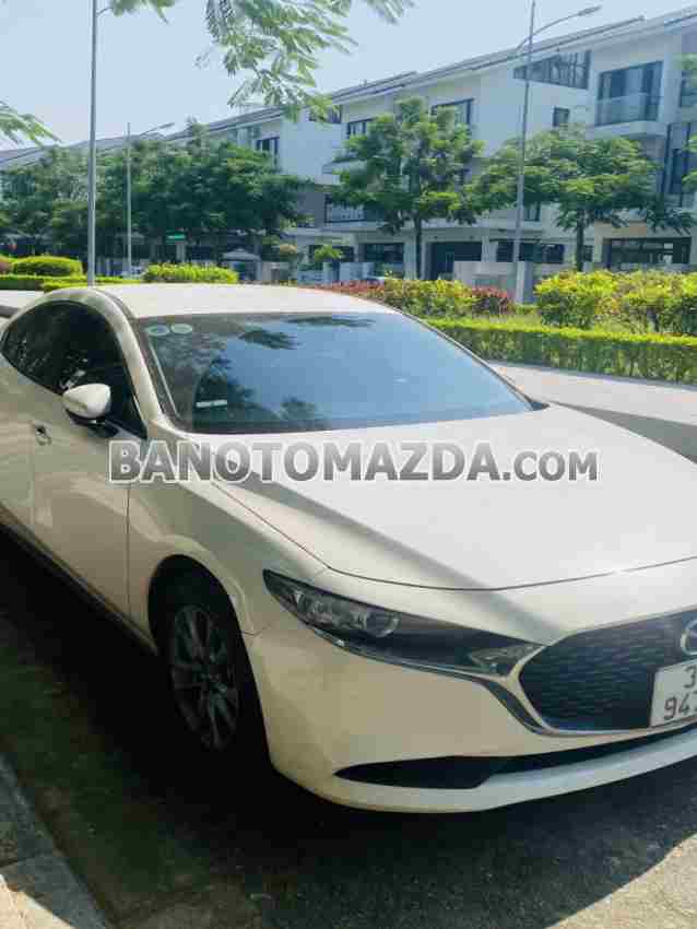 Cần bán gấp Mazda 3 1.5L Deluxe đời 2022, màu Trắng