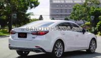 Cần bán xe Mazda 6 Signature Premium 2.5 AT màu Trắng 2022