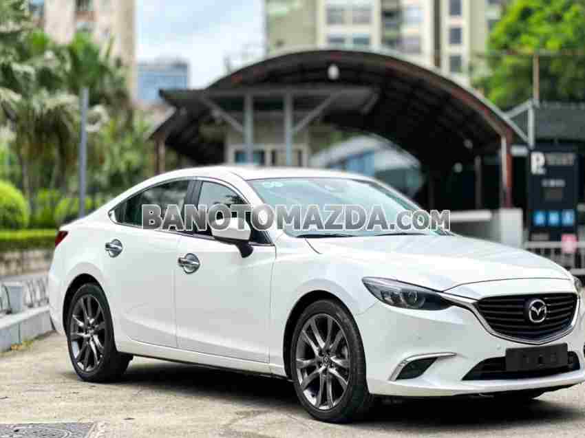 Cần bán xe Mazda 6 Luxury màu Trắng 2021