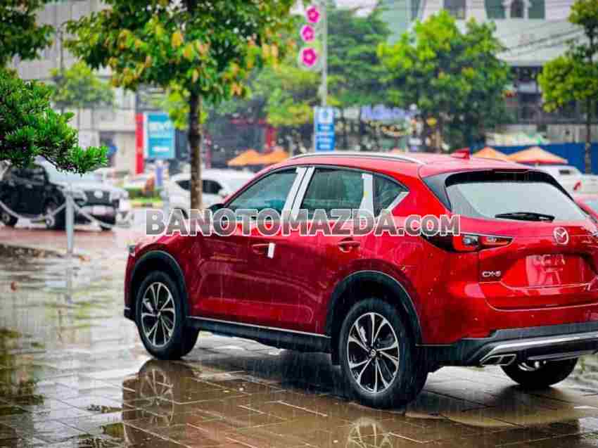 Bán xe Mazda CX5 Premium 2.0 AT 2024. Quá đẹp