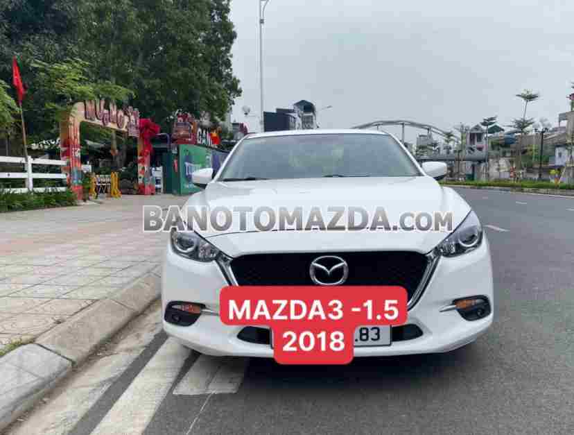 Cần bán xe Mazda 3 1.5 AT màu Trắng 2018