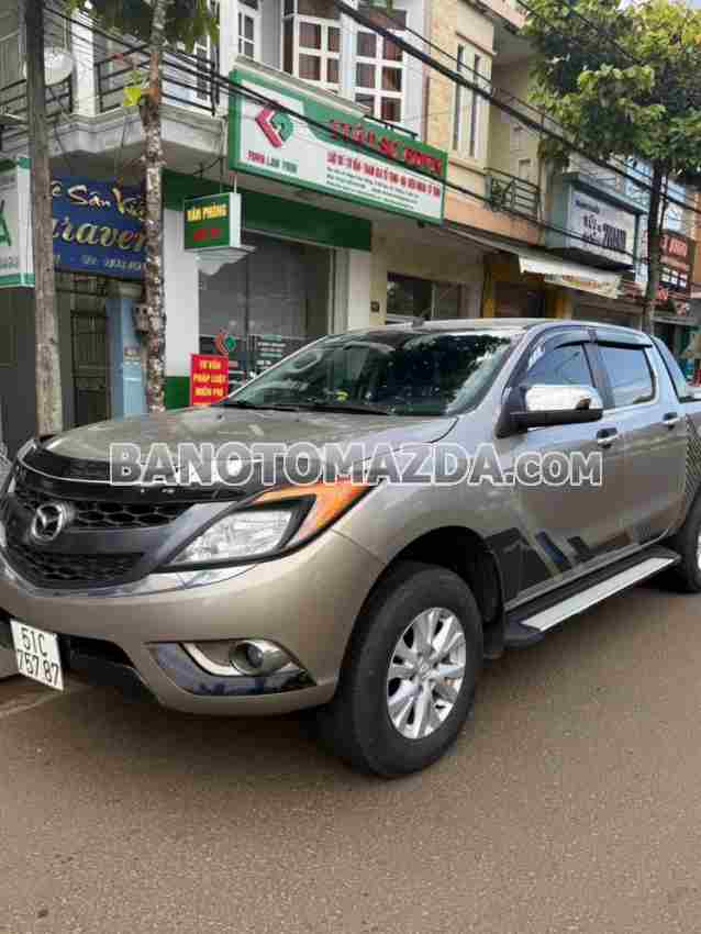 Mazda BT50 2.2L 4x2 AT 2015, xe đẹp, hết ý