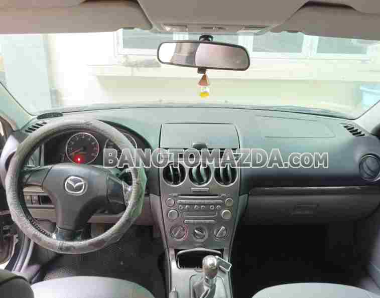 Cần bán xe Mazda 6 2.0 MT 2004 Số tay màu Xanh