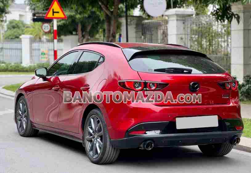 Cần bán gấp xe Mazda 3 2.0L Sport Signature Premium 2021 màu Đỏ