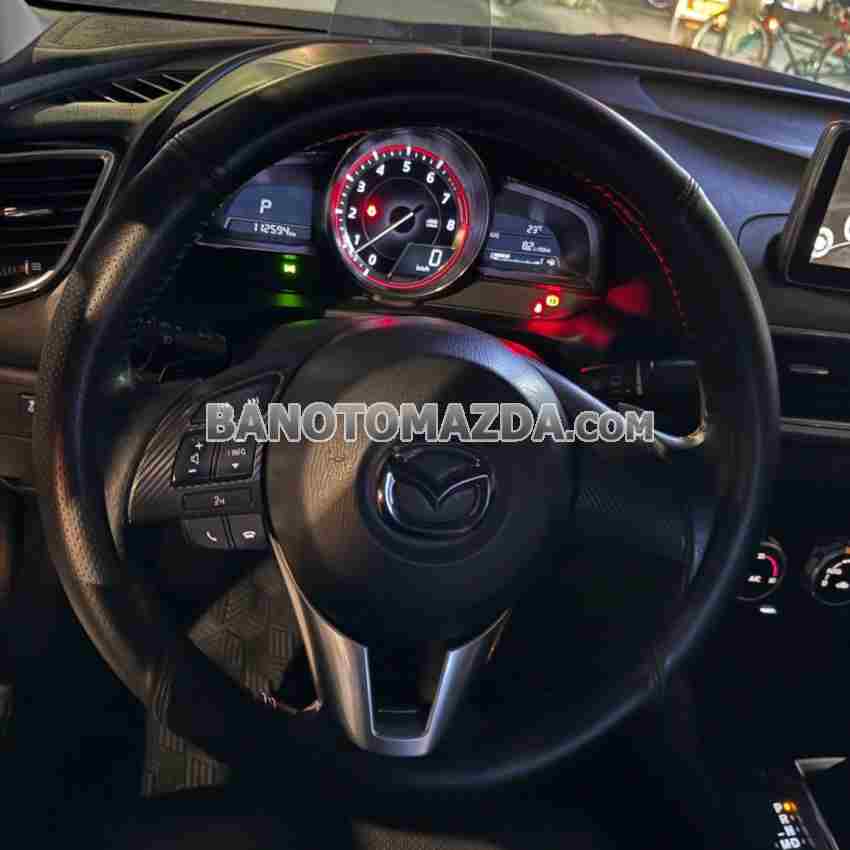 Cần bán xe Mazda 3 2.0 AT đời 2015