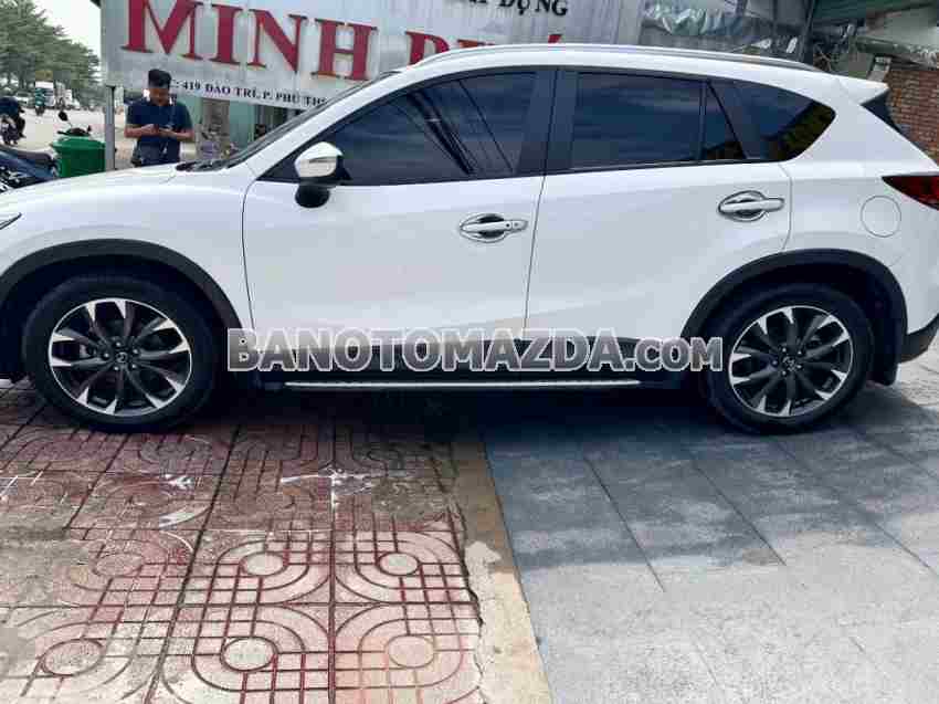 Cần bán gấp xe Mazda CX5 2.5 AT 2WD 2017 màu Trắng