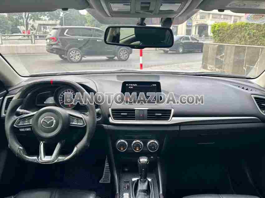 Cần bán xe Mazda 3 1.5 AT màu Trắng 2018