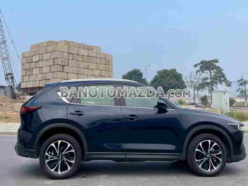 Cần bán Mazda CX5 Premium 2.0 AT Máy xăng 2023 màu Xanh