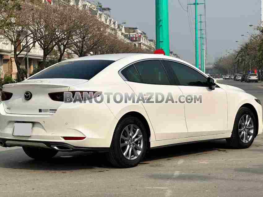 Cần bán gấp xe Mazda 3 1.5L Luxury 2024 màu Trắng