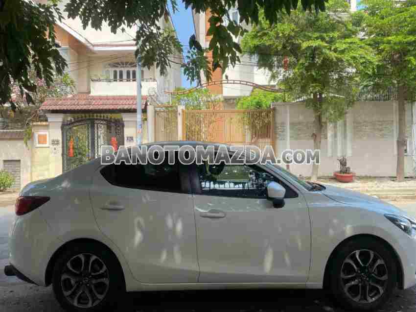 Mazda 2 2017 Sedan màu Trắng