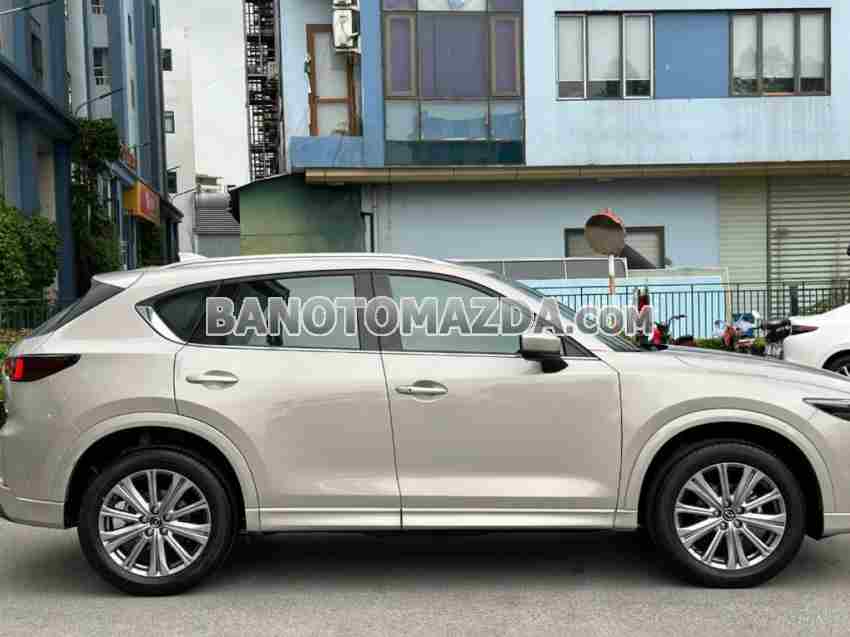 Mazda CX5 Premium Exclusive 2.0 AT 2025 GIÁ SẬP SÀN