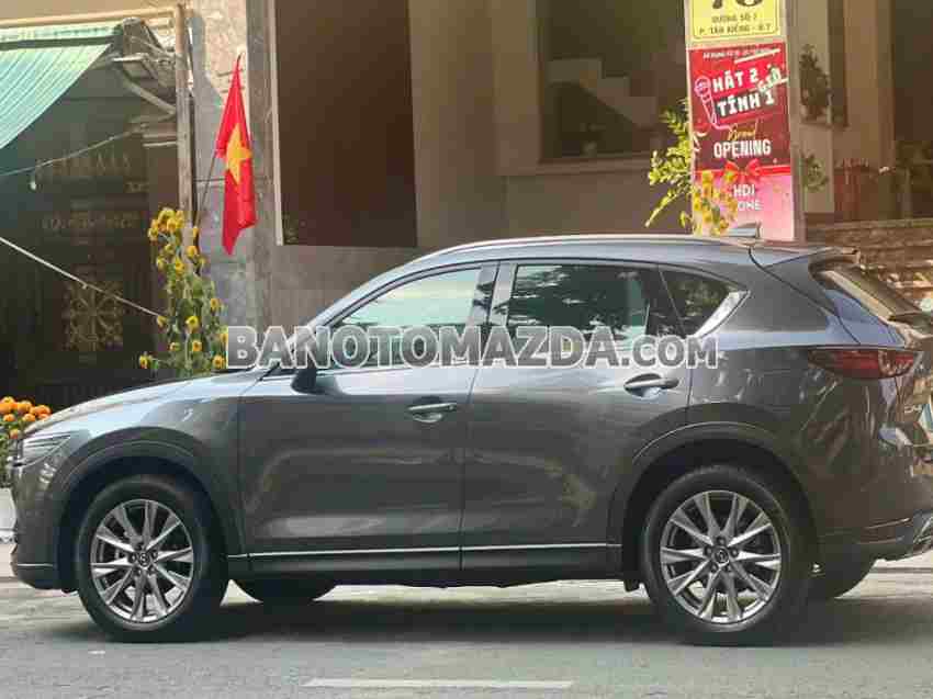 Cần bán gấp Mazda CX5 Luxury 2.0 AT 2022 - Xe đẹp - Giá tốt