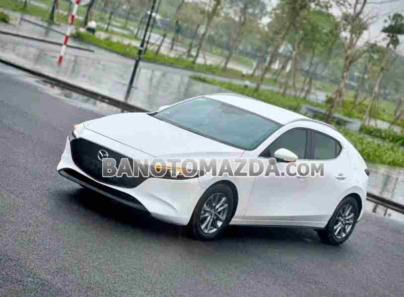 Cần bán gấp xe Mazda 3 1.5L Sport Luxury 2022 màu Trắng