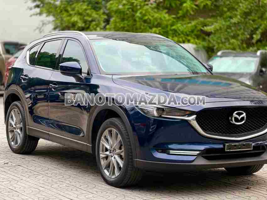 Cần bán gấp Mazda CX5 Deluxe 2.0 AT đời 2022, màu Xanh