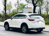 Cần bán gấp Mazda CX5 Premium 2.0 AT đời 2021, màu Trắng