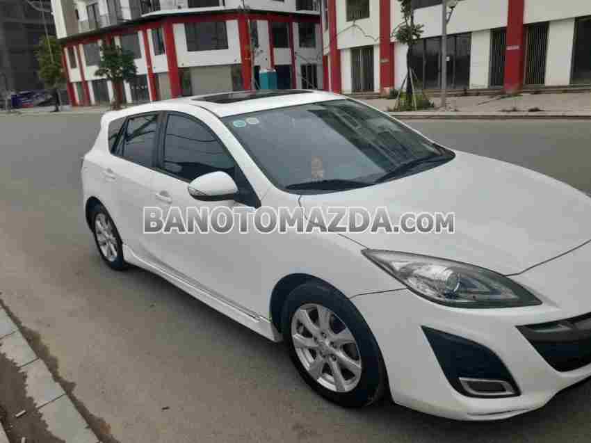 Cần bán Mazda 3 2.0 AT Máy xăng 2011 màu Trắng