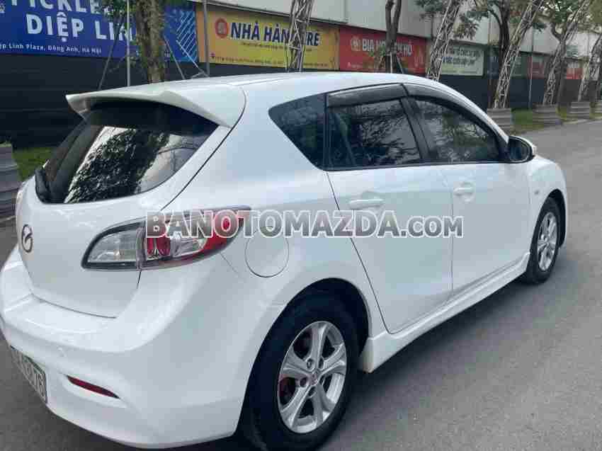 Cần bán gấp xe Mazda 3 1.6 AT 2010 màu Trắng