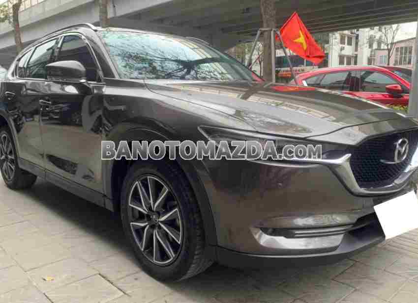 Cần bán gấp Mazda CX5 2.0 AT năm 2018 giá cực tốt