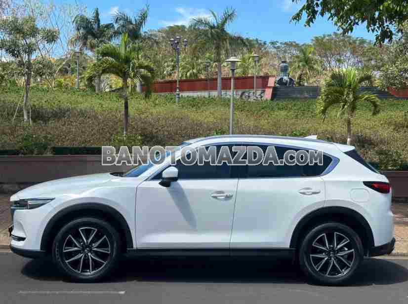 Cần bán gấp Mazda CX5 2.0 AT năm 2018 giá cực tốt