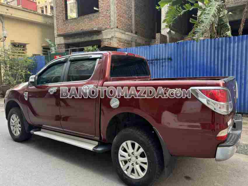 Cần bán gấp Mazda BT50 3.2L 4x4 AT năm 2014 giá cực tốt