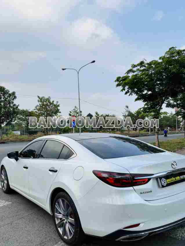 Cần bán xe Mazda 6 Premium 2.0 AT 2020, xe đẹp