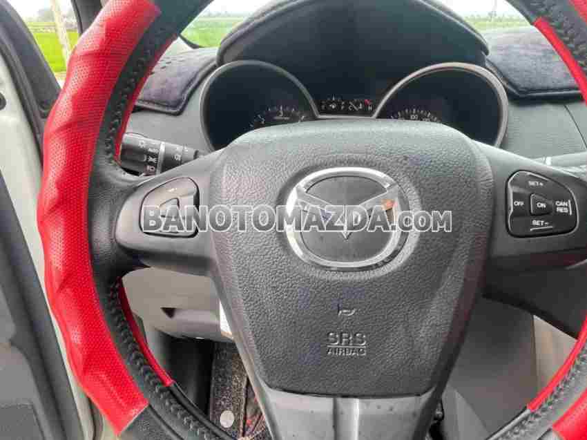 Cần bán gấp Mazda BT50 Luxury 2.2L 4x2 AT đời 2020, màu Trắng