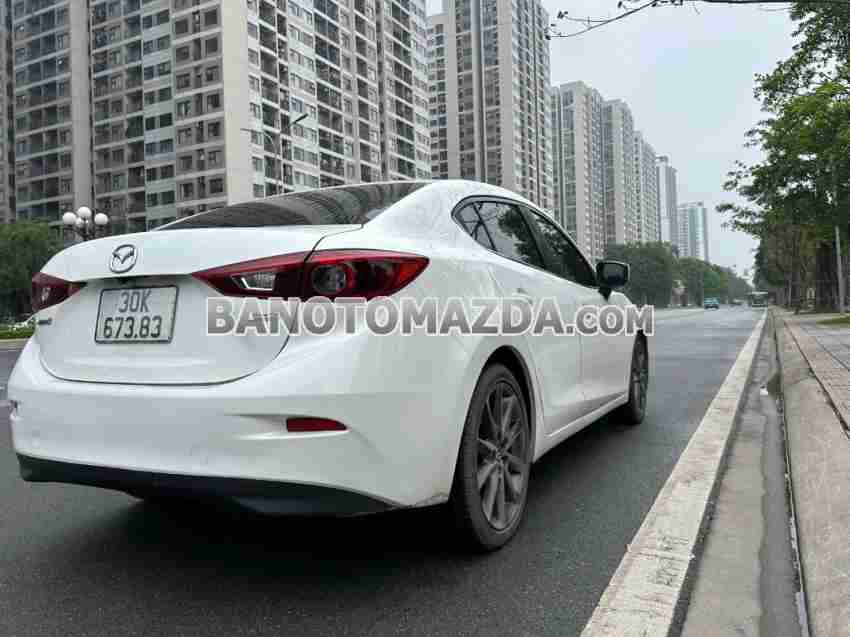 Cần bán gấp Mazda 3 2.0 AT năm 2017 giá cực tốt