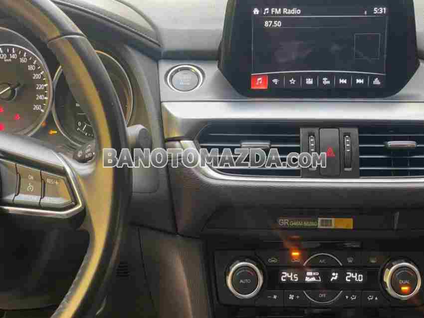 Cần bán xe Mazda 6 Luxury 2.0 AT 2019, xe đẹp