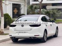Cần bán gấp Mazda 3 1.5L Luxury đời 2021, màu Trắng