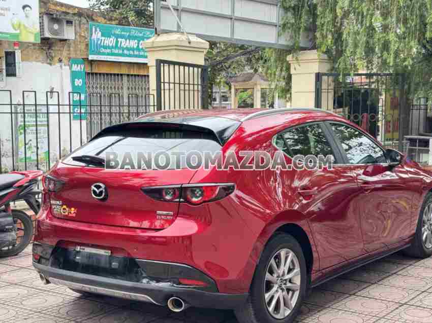 Cần bán gấp Mazda 3 1.5L Sport Luxury đời 2021, màu Đỏ