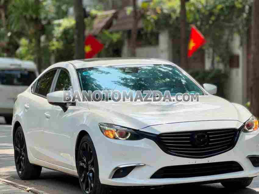 Bán Mazda 6 2.0L Premium đời 2018 xe đẹp - giá tốt