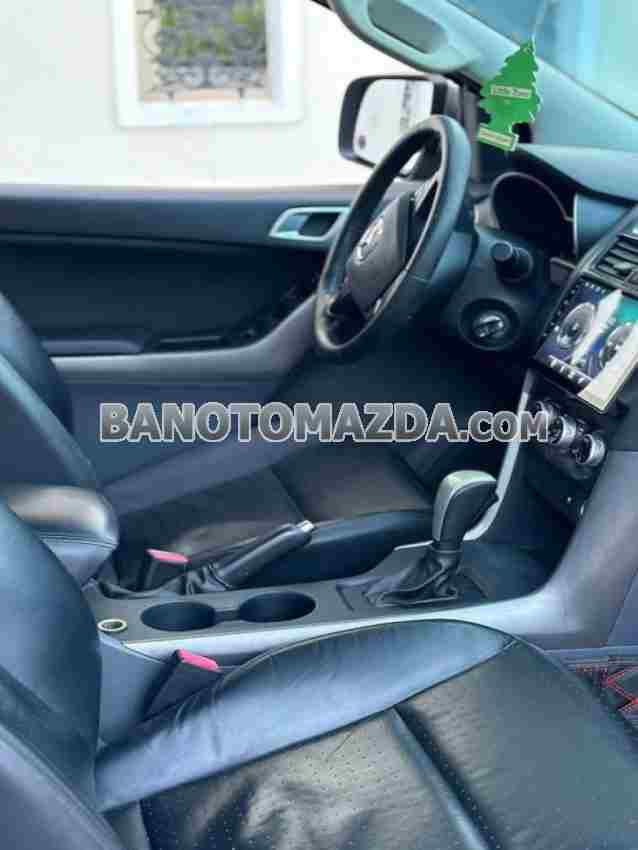 Cần bán Mazda BT50 2.2L 4x2 AT Máy dầu 2017 màu Bạc