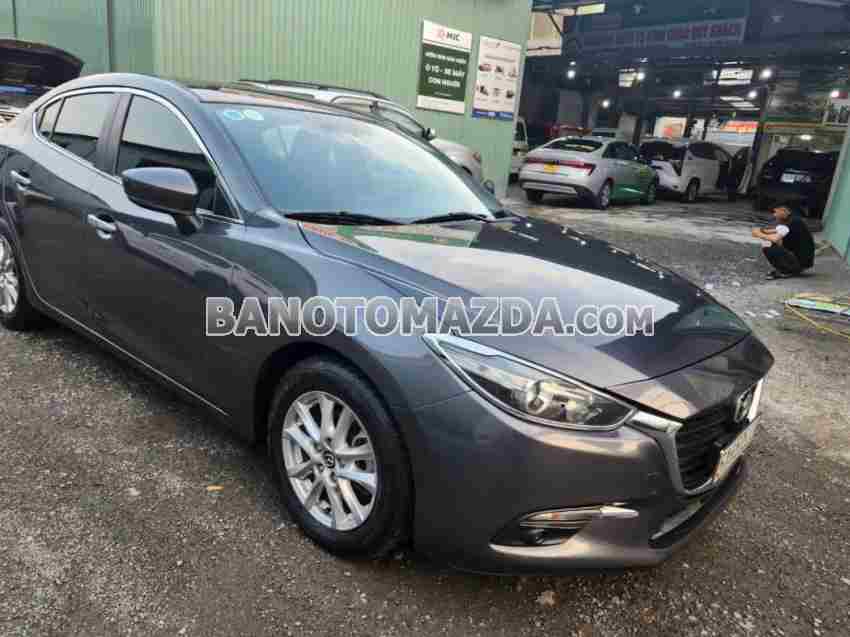 Cần bán gấp xe Mazda 3 1.5L Luxury năm 2019, màu Xám, Số tự động