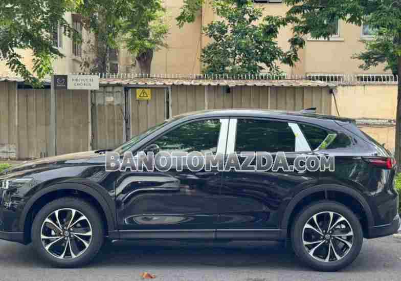 Mazda CX5 Deluxe 2.0 AT Số tự động màu Đen 2025