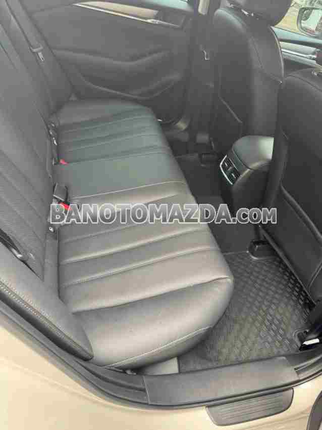 Mazda 6 Premium 2.0 AT năm sản xuất 2024 giá tốt