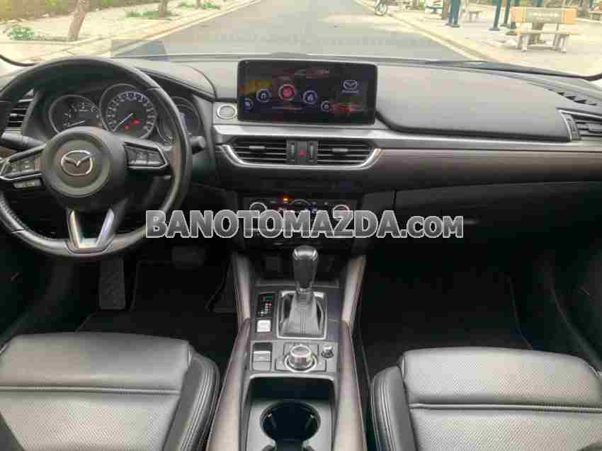 Cần bán Mazda 6 2.0L Premium 2017 - Số tự động