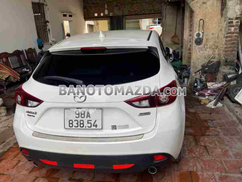 Cần bán gấp Mazda 3 1.5 AT 2016 - Xe đẹp - Giá tốt