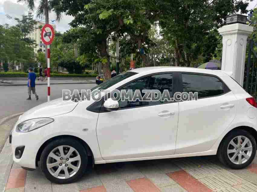 Bán Mazda 2 S, màu Trắng, Máy xăng, 2014
