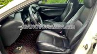 Cần bán gấp xe Mazda 3 1.5L Premium năm 2021, màu Trắng, Số tự động