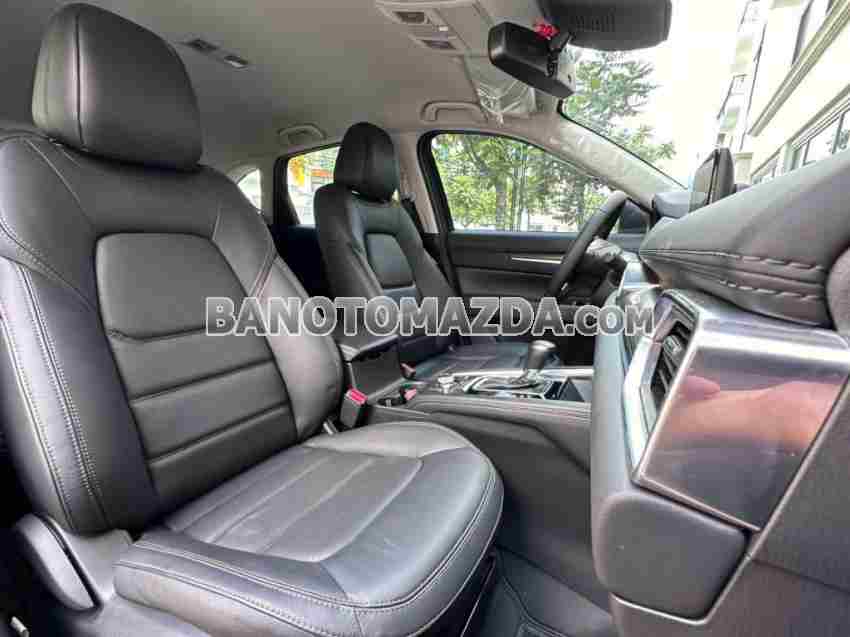 Cần bán xe Mazda CX5 Luxury 2.0 AT màu Đỏ 2024