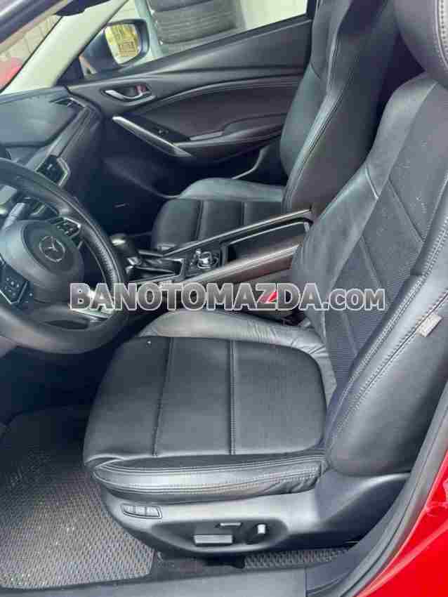Cần bán gấp Mazda 6 Premium 2.0 AT năm 2019 giá cực tốt