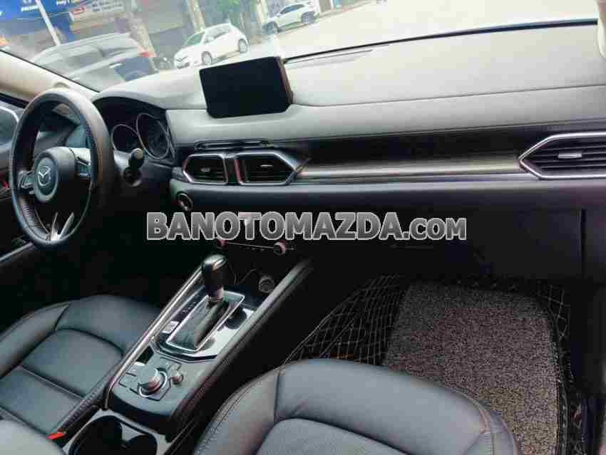 Cần bán xe Mazda CX5 Deluxe 2.0 AT màu Trắng 2022