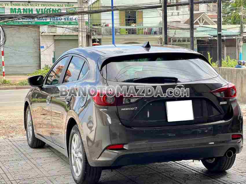 Cần bán gấp xe Mazda 3 1.5 AT 2018 màu Nâu
