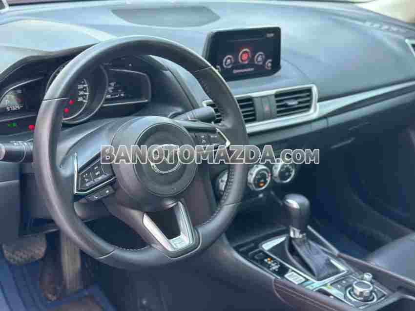 Mazda 3 1.5 AT năm 2018 cần bán
