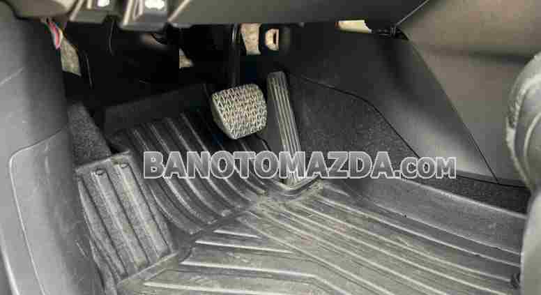 Cần bán gấp xe Mazda 3 1.5 AT năm 2015, màu Đen, Số tự động