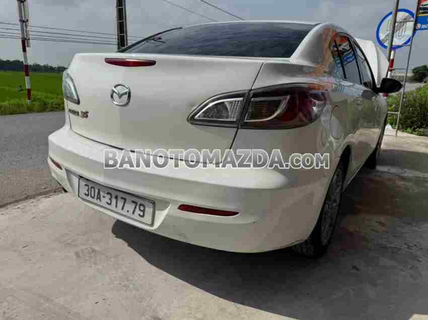 Cần bán gấp xe Mazda 3 S 1.6 AT 2014 màu Trắng